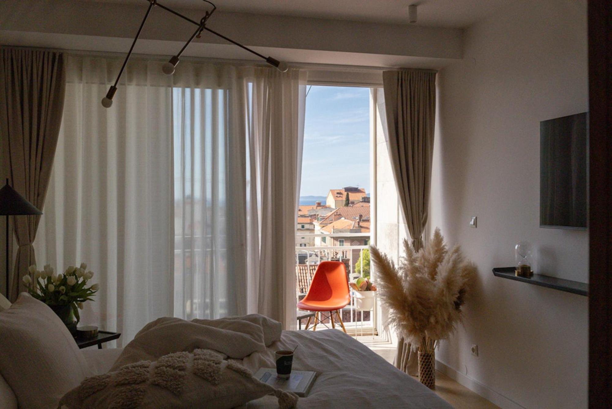 D'art Penthouse Split